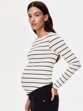 H&M White Long-Sleeve Boatneck Top with Black Stripes